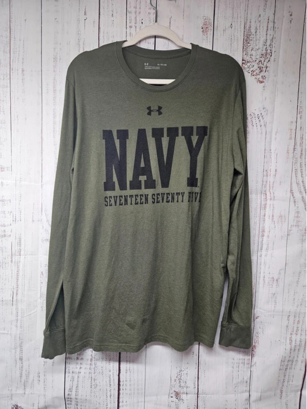 Under Armour US Navy Long Sleeve Shirt Mens XL Green Military Graphic Tee